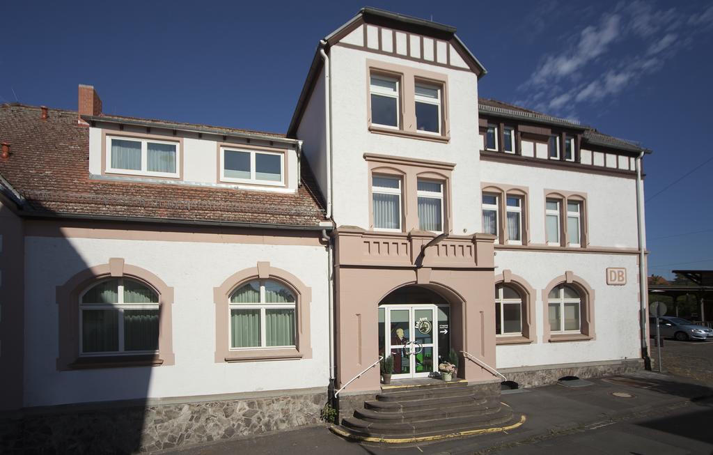 Pension Lok-Inn Walluf Buitenkant foto